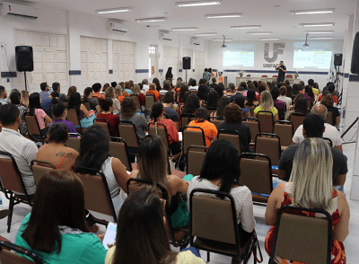 SMS Natal inicia o Maio Laranja com encontro sobre violência infantil