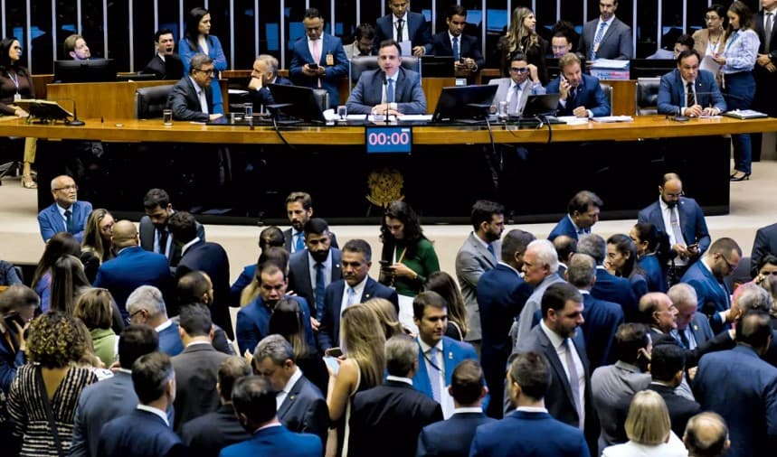 Senado aprova taxação de compras internacionais de até US$ 50