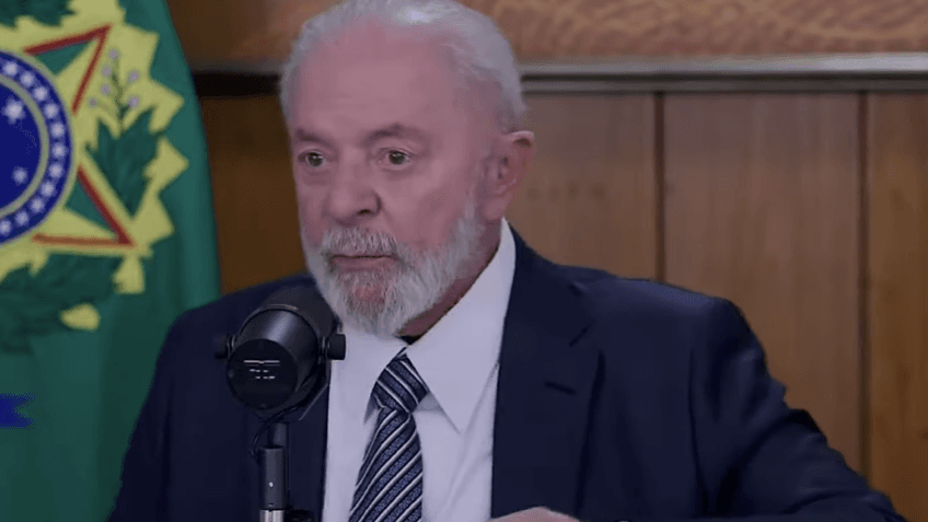 É preciso saber se precisa cortar ou aumentar a arrecadação, diz Lula