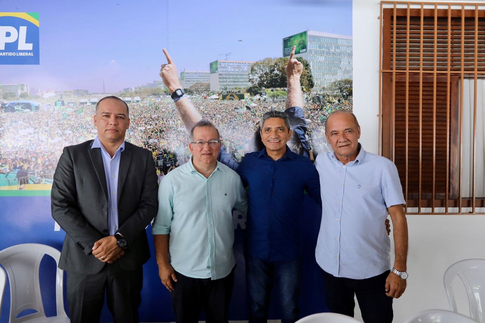 Deputados Paulinho Freire, Benes Leocádio e Taveira Jr declaram apoio a Salatiel de Souza, em Parnamirim