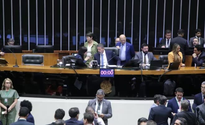 Câmara quer acelerar análise de projeto que limita realização de delações premiadas