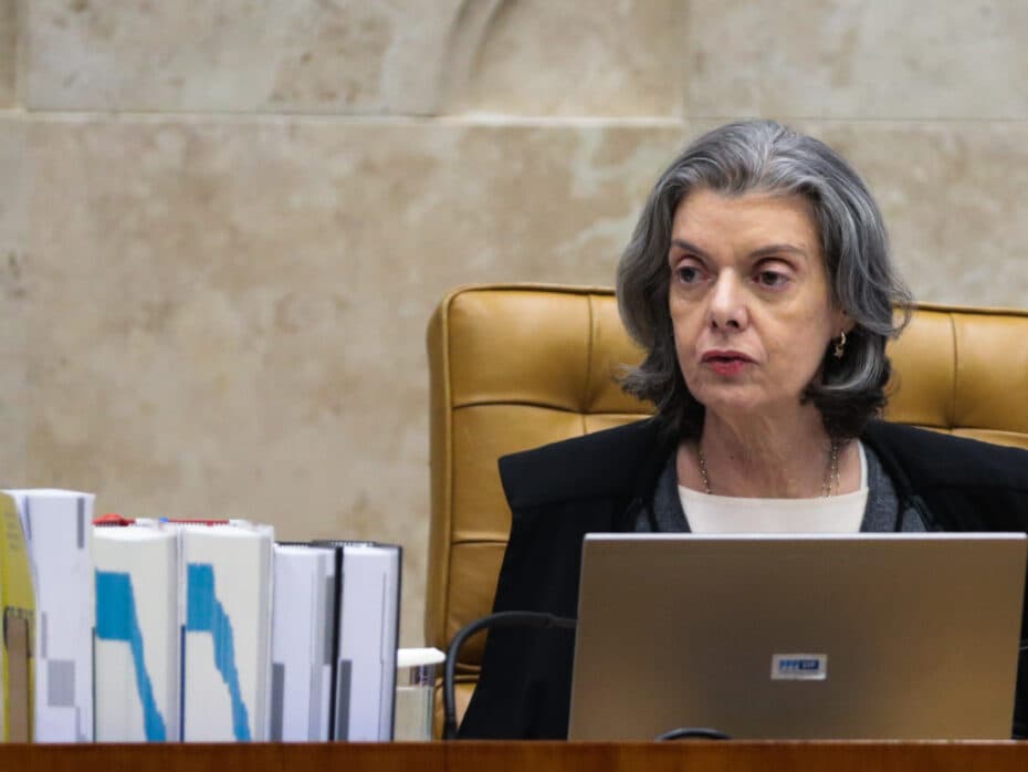 Cármen Lúcia defende mais transparência no STF e diz que Corte “não pode ficar como está”