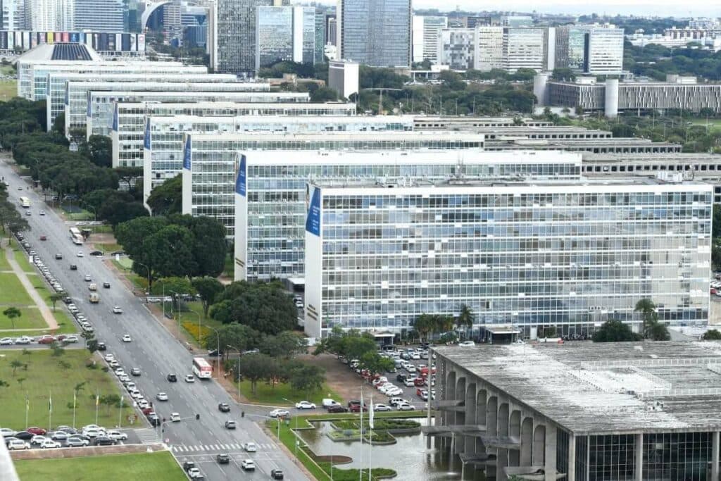 “Enem dos Concursos”: novo cronograma do CNU deve atrasar. Entenda