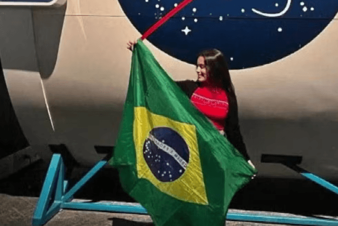 Estudante de escola pública do RN é aprovada em 13 faculdades estrangeiras aos 18 anos de idade