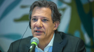Haddad diz que Brasil é ‘encrenca difícil de administrar’ e que falta dedicação a coisas sérias