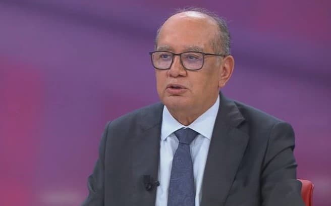 Reverter inelegibilidade de Bolsonaro é muito difícil, diz Gilmar Mendes