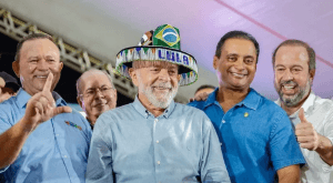 Lula diz que é barato cuidar do povo pobre e que “cuidar de rico” é o que custa caro