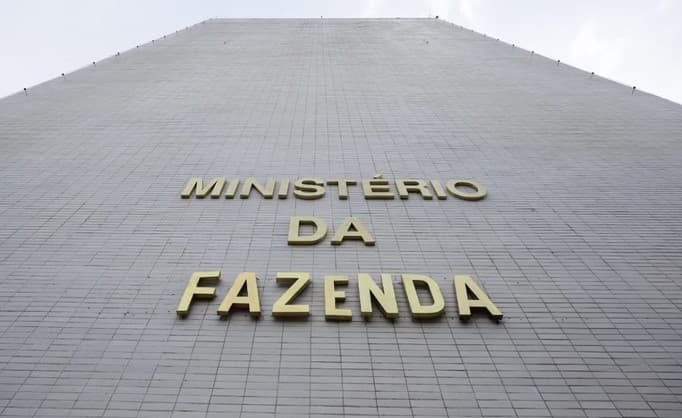 Ministério da Fazenda sobre PIB: “Restam incertezas sobre o crescimento para 2024”