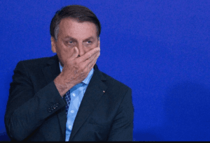 PF indiciará Bolsonaro e advogados, mas não deve pedir prisão agora