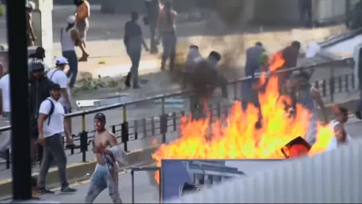 Venezuela teve mais de 200 protestos contra Maduro na segunda (29), diz ONG