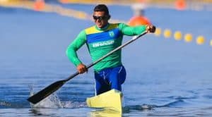 9 em cada 10 atletas da delegação brasileira recebem Bolsa Atleta; especialistas veem valor ainda baixo