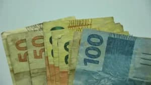 Reforma tributária prevê isenção para quem fatura até R$ 40 mil
