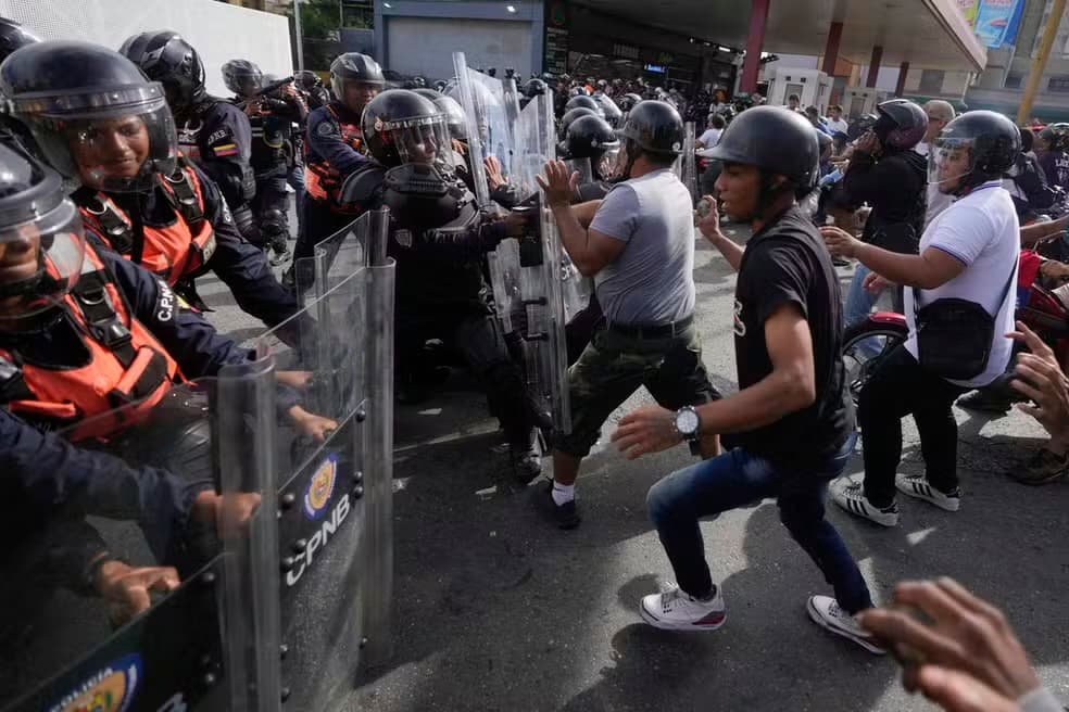 CRISE POLÍTICA: Em 1950 a Venezuela era o 4º país mais rico do mundo em PIB per capita