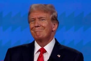 Trump espera que a América “varra” o Irã da face da Terra