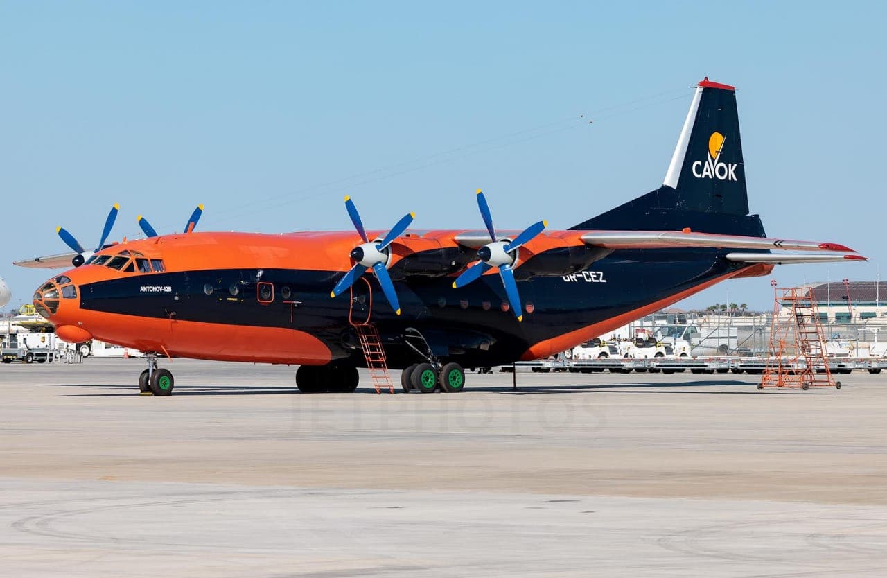 Avião soviético com quase 60 anos deve pousar no Aeroporto de Natal neste sábado