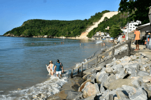 Prefeitura repudia recomendação do MPF sobre obra de engorda em Ponta Negra; entenda