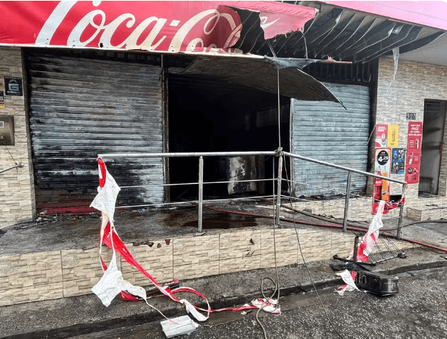 Incêndio atinge mercadinho na Zona Sul de Natal