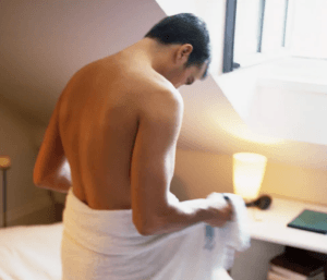 VÍDEO: Com viagra eletrônico, brasileiro quer acabar com constrangimento de homens com disfunção erétil na hora do sexo