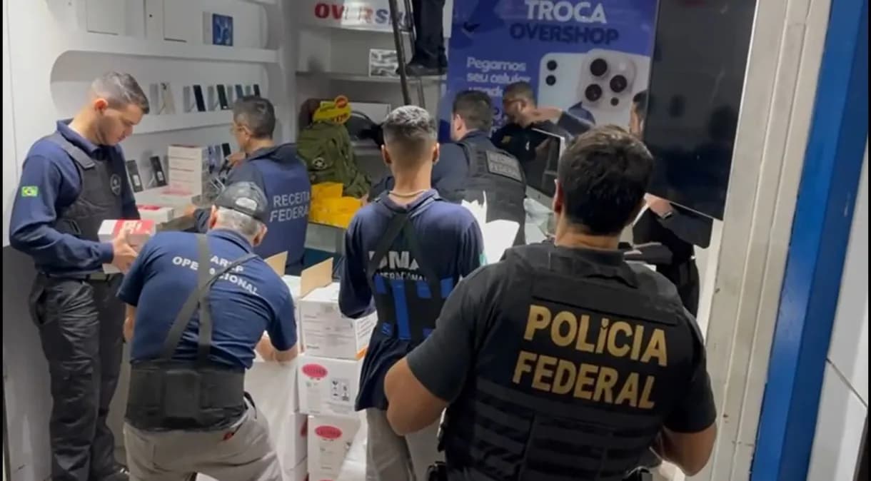 Polícia Federal deflagra operação e vai em loja de aparelhos celulares na Afonso Pena