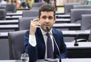 Câmara de Natal aprova lei que prevê guichês exclusivos para advogados em órgãos do Município