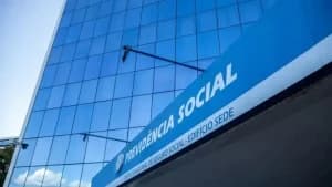 Previdência pode ter de adiar aposentadorias por idade