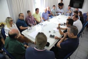 Paulinho Freire e Joanna Guerra ouvem representantes do Turismo e da Cultura
