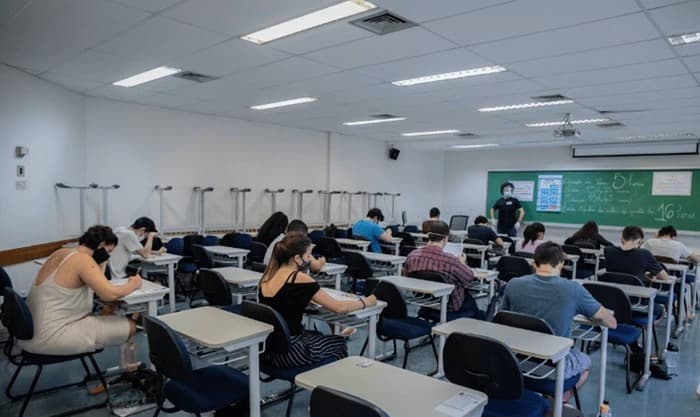 CNU: candidatos dizem ter recebido caderno de provas antecipadamente
