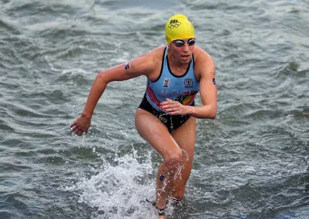 Bélgica desiste de triatlo misto em Paris-2024 após ter atleta que nadou no rio Sena hospitalizada, infectada pela bactéria E.coli