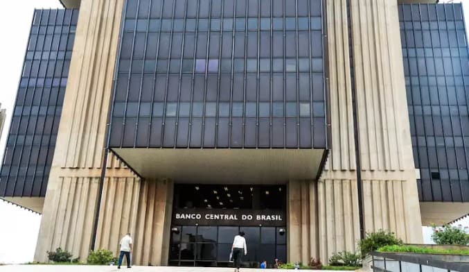 CCJ do Senado discute na quarta (14) PEC da autonomia financeira do Banco Central