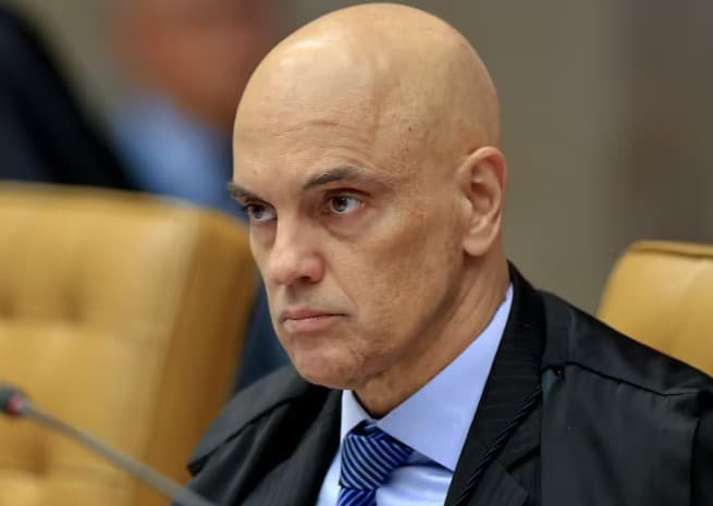 Anatel já notificou todas as operadoras de internet para bloquear X no Brasil após determinação de Moraes