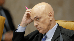 Ex-assessor de Moraes é esperado na PF para prestar depoimento nesta quinta (22)