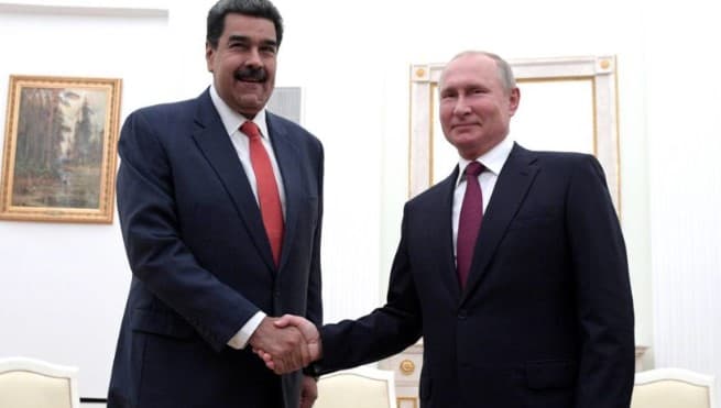 Putin convida Maduro para cúpula dos Brics na Rússia: "construir um sistema justo e democrático"