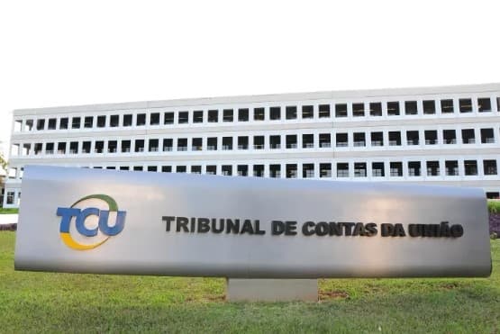 TCU acata recurso de Carlos Eduardo e suspende decisão sobre obras do Machadão