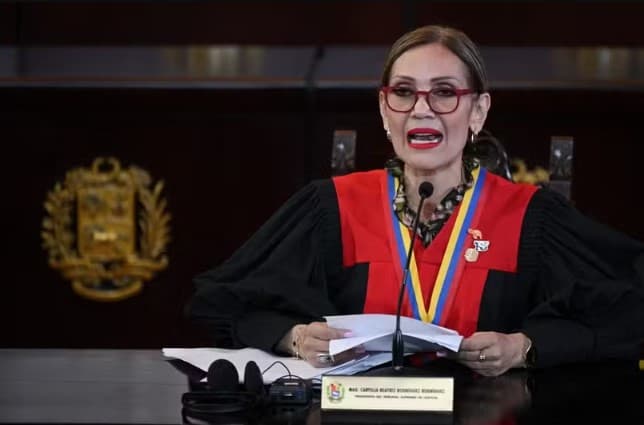 Governo brasileiro diz que não assinou comunicado que refuta resultado na Venezuela por não concordar com o texto; EUA, União Europeia e dez países da América Latina assinaram