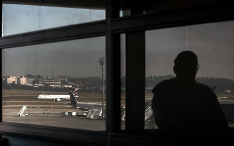 Tráfego internacional de passageiros no Brasil soma 2,2 milhões de pessoas entre embarques e desembarques em julho, o maior desde o ano 2000