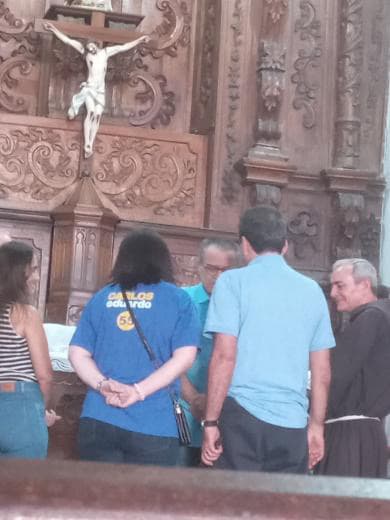 O que não falta para Carlos Eduardo é fé; isso ninguém pode fazer críticas a ele