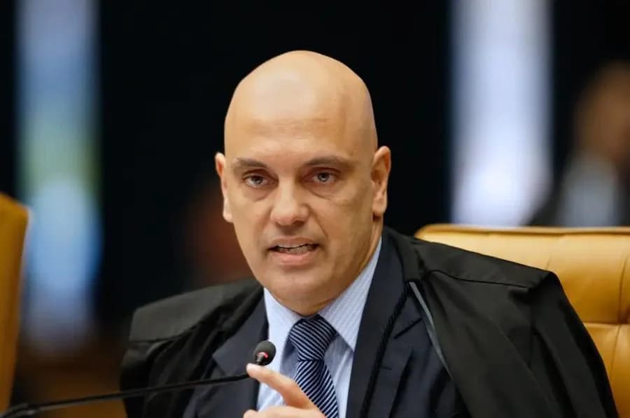 Moraes autoriza PF a monitorar “casos extremados” de uso do X