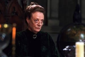 Morre Maggie Smith, "professora Minerva" de “Harry Potter”, aos 89 anos
