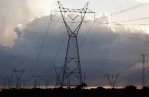 Energia: em alerta, governo reforça rede, mas não vê risco de apagão