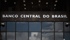 Alta dos juros coloca Brasil na contramão das maiores economias do mundo