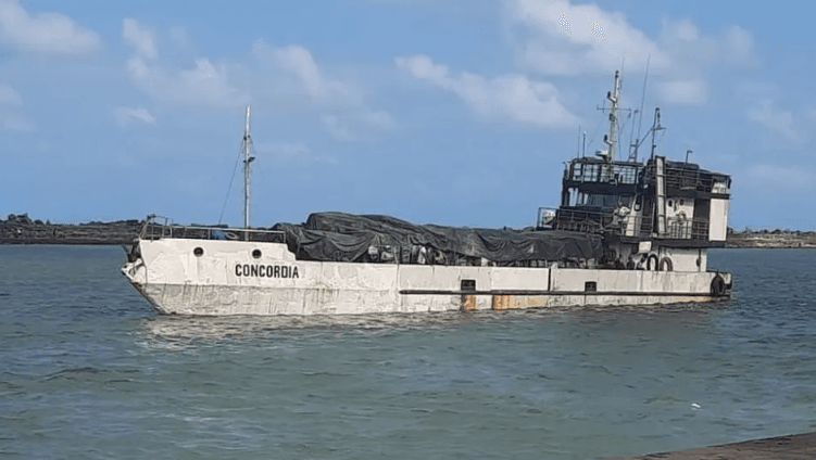 Potiguar está entre desaparecidos de embarcação que afundou perto de Fernando de Noronha