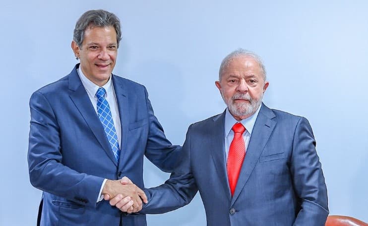 Quem recebe até dois salários mínimos voltará a pagar Imposto de Renda em 2025