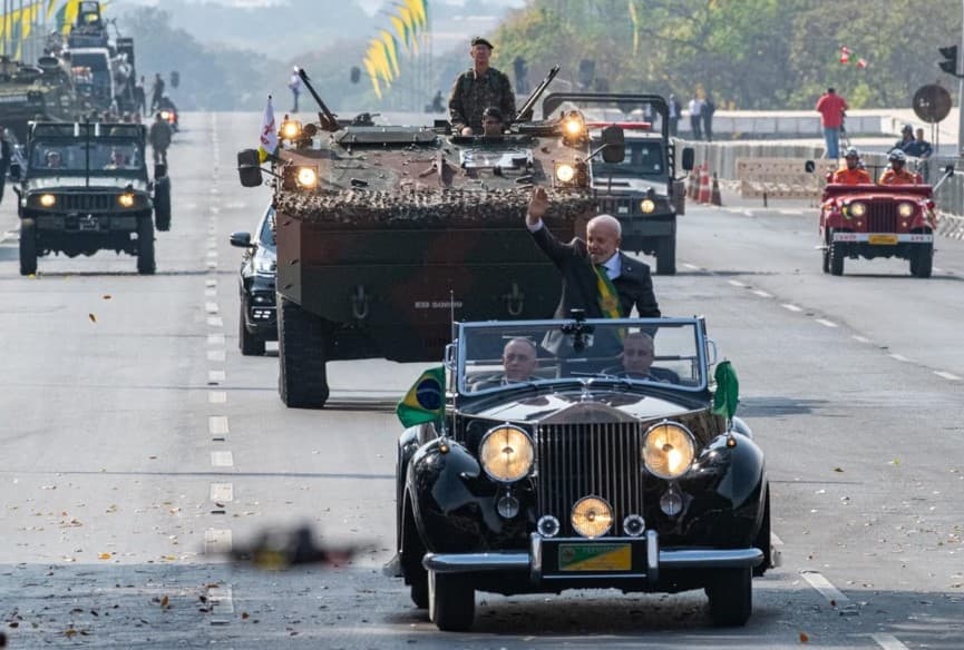 Em viagem ao Catar, Janja não comparece a desfile de 7 de Setembro