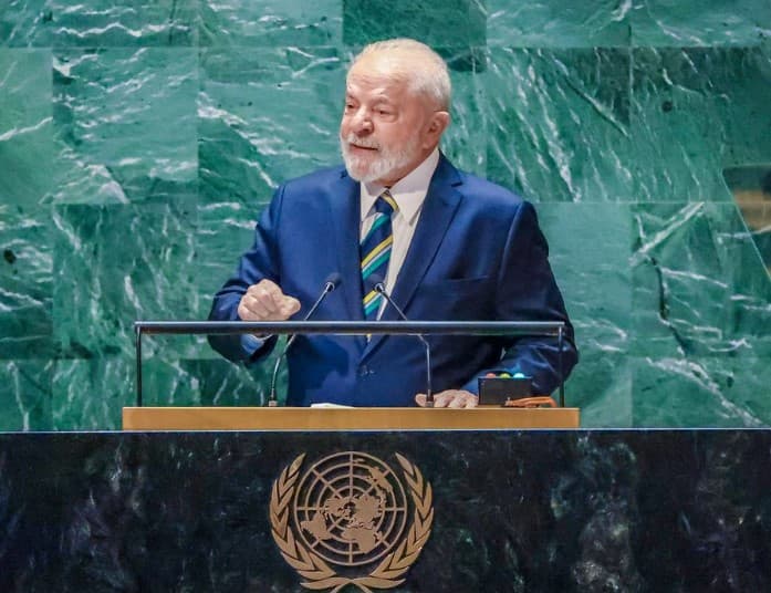 Sem conseguir conter queimadas no Brasil, Lula pregará solução climática na ONU