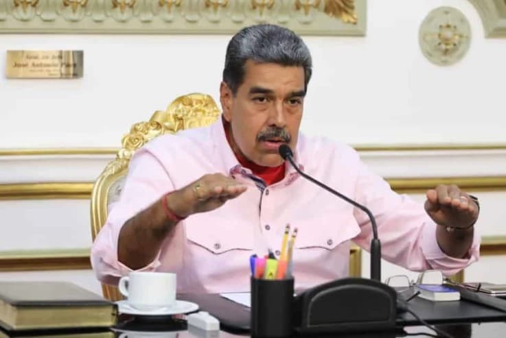 Senador dos EUA propõe oferecer recompensa de 100 milhões de dólares pela prisão de Maduro