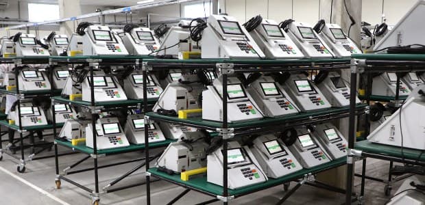 TSE estreia novo modelo de urna eletrônica nas eleições de 2024