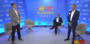 Salatiel chama Nilda de fujona e Marciano diz que ela é despreparada, durante debate da 98 FM