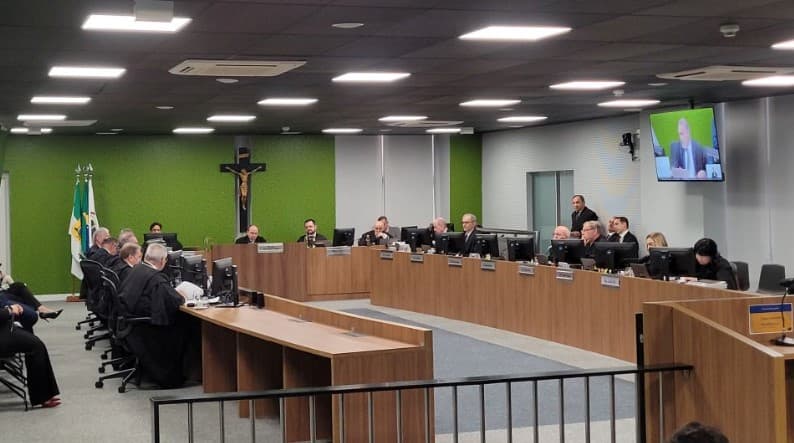 TJRN suspende Lei e Decreto que reservam 5% de vagas de empregos para travestis e pessoas trans até análise de mérito