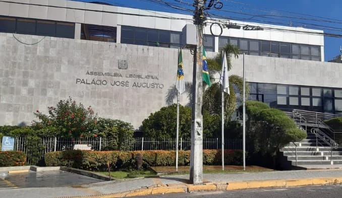 ALRN devolve projeto de lei do Orçamento 2025 para o governo do RN e pede mudanças; texto previa alíquota de 20% no ICMS