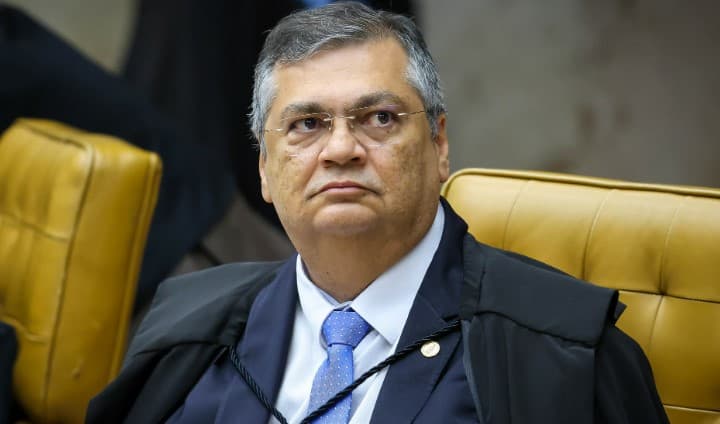 Dino diz que há ‘tranquilidade' sobre PECs aprovadas na CCJ para limitar decisões monocráticas no STF